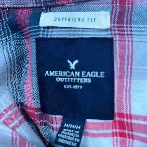 3 piece lot American Eagle boyfriend plaid cats eye snap up, denim vest & scarf - Picture 11 of 13